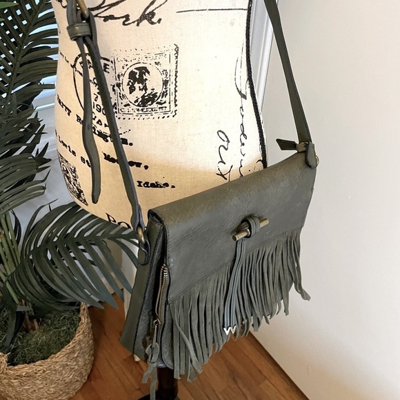 SIMPLY NOELLE Fringe Leather Satchel - Picture 10 of 12